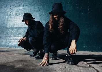 TWIN NOIR credits Florian Kehbel